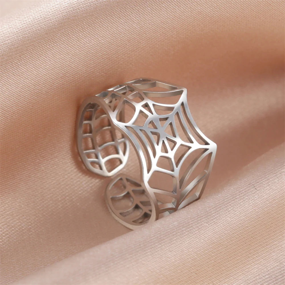 Wicked Spider Ring Make Halloween Your Statement.