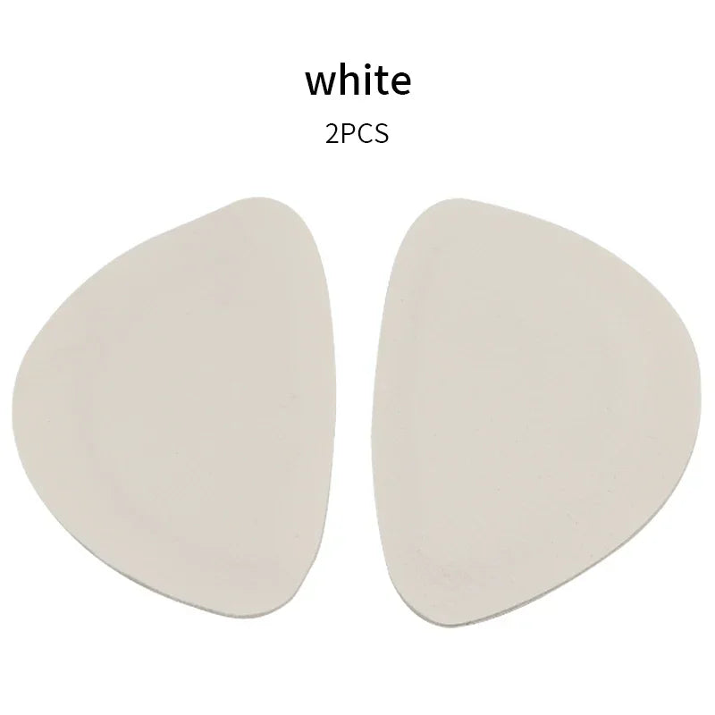Aramnew SneakerCare Heel Patches. Comfortable, discreet and easy to apply — the perfect solution for worn or damaged heels.l