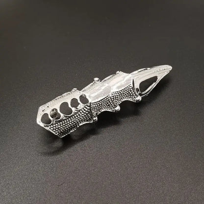 Shadow Claw Ring Bold Style. Dark Attitude.
