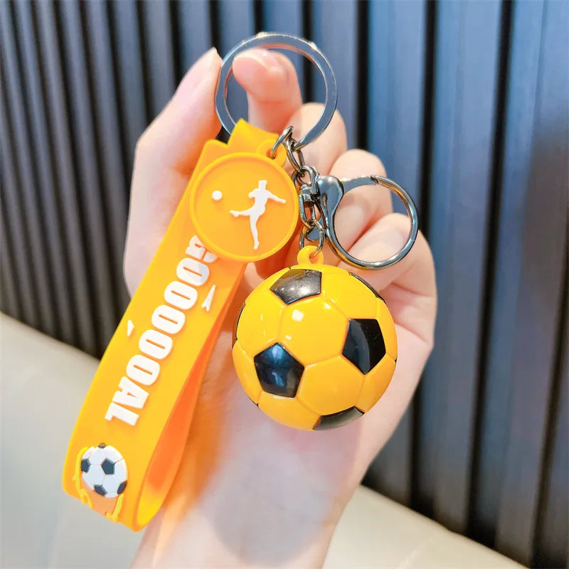 FanPulse Football Keyring Celebrate every goal with a stylish football charm.
