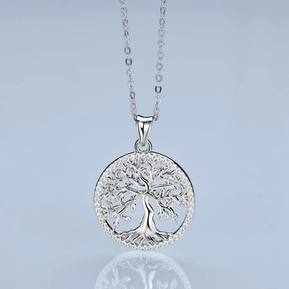 Aramnew Lumière de Vie Necklace Timeless sparkle inspired by the beauty of life itself.