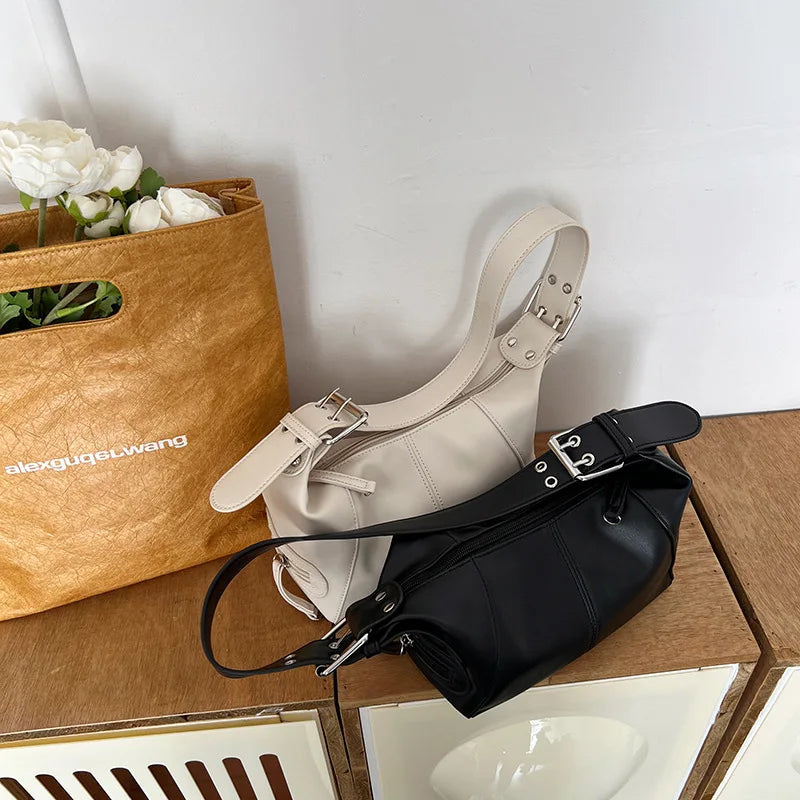 ARAMNEW PINK REBEL PurseCute. Cool. Completely unstoppable.