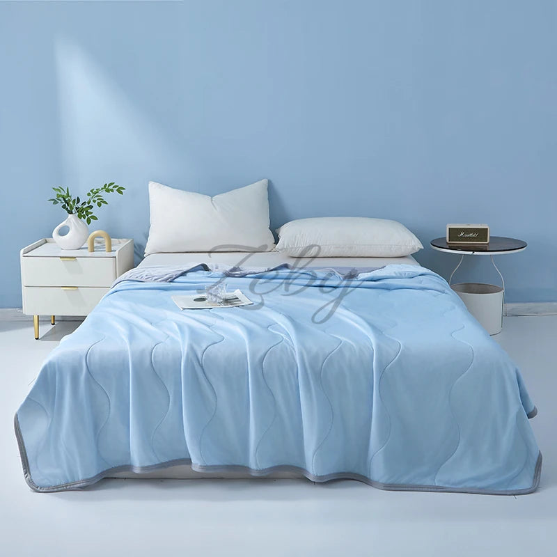 Aramnew AirLuxe Cooling Duvet Lightweight luxury with an instant cooling touch.
