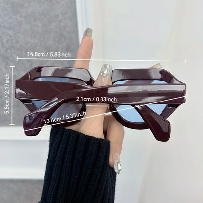 ARAMNEW Notting Hill Classic Shades Understated luxury with character.