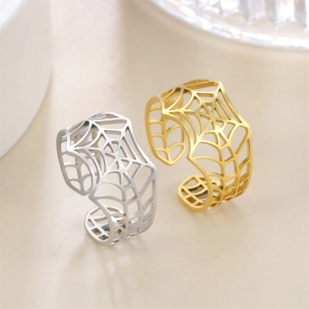 Wicked Spider Ring Make Halloween Your Statement.