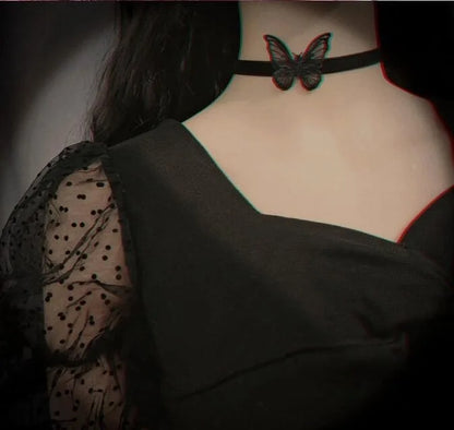 Gothic Lace Halloween Choker Own the Night with Gothic Elegance.