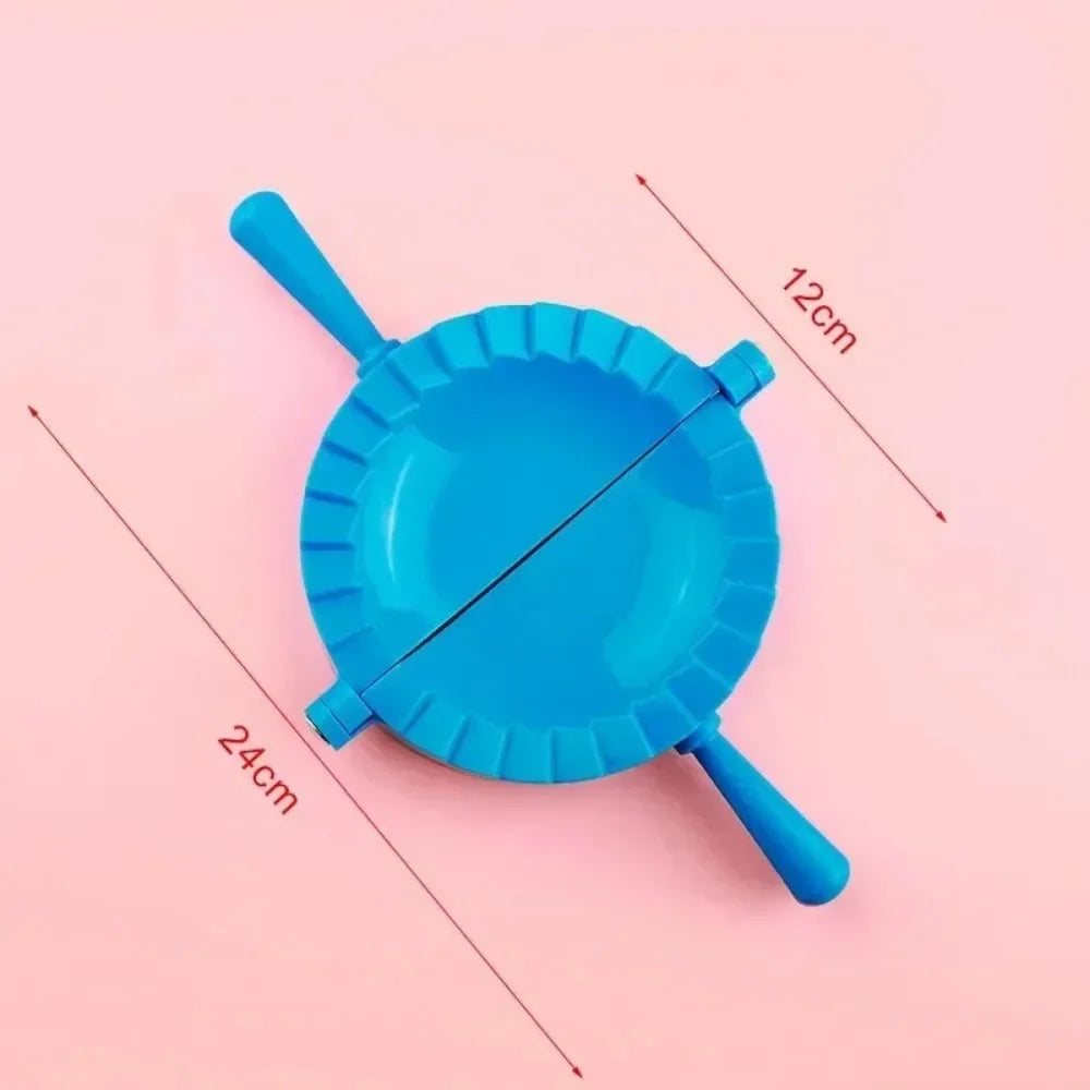 Aramnew ChefPress Pastry Mould Set. A practical and fun way to craft perfectly sealed dumplings, empanadas, and pastries at home.