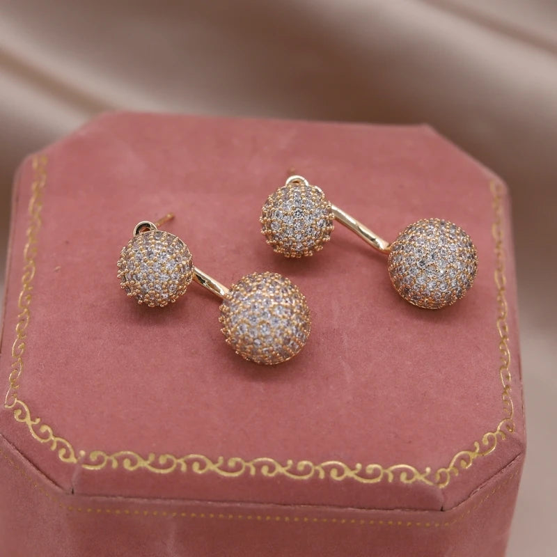 Aramnew Aurora Curve Zircon Earrings Where light meets luxury in every movement.