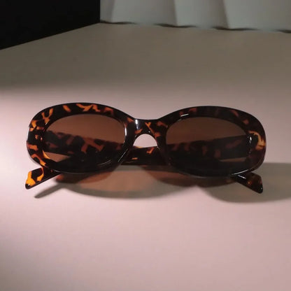 Luna Reflect Round Sunglasses Timeless style with a fearless shine.