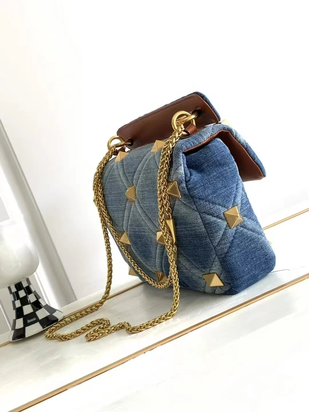 ARAMNEW BLUE REIGN Handbag. Rule the look. Own the moment.