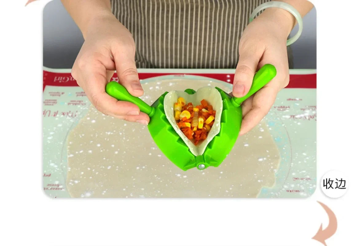 Aramnew ChefPress Pastry Mould Set. A practical and fun way to craft perfectly sealed dumplings, empanadas, and pastries at home.