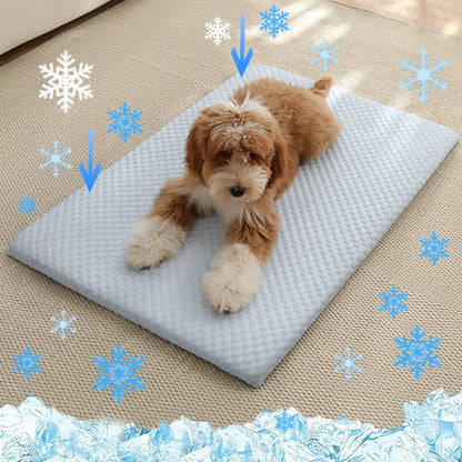 Aramnew IceCloud™ Pet Comfort Mat
Soft, washable and designed for refreshing everyday comfort.