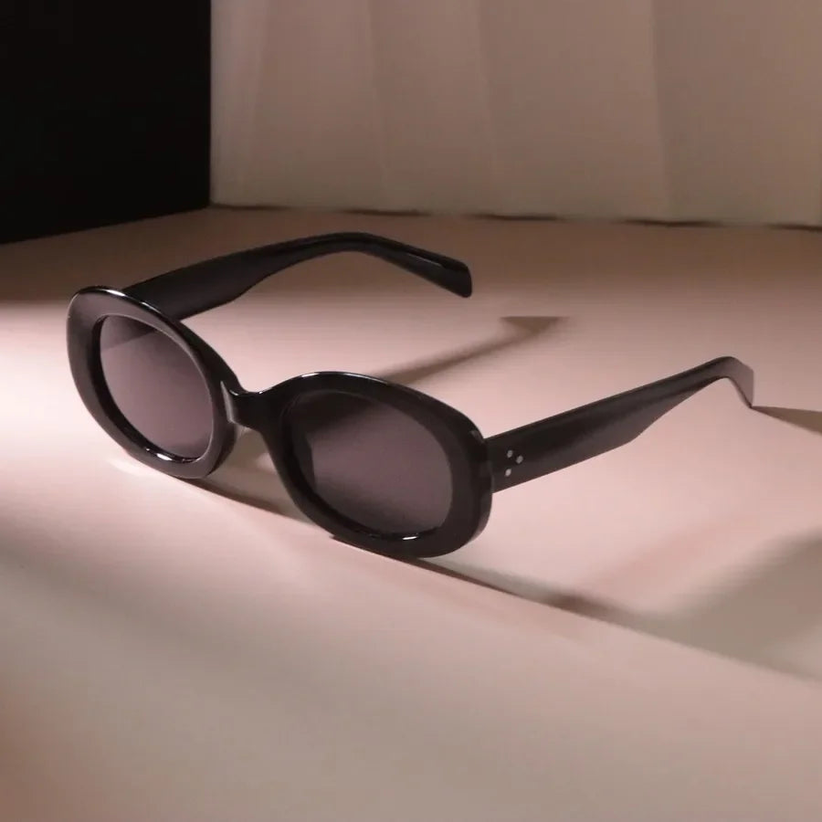 Luna Reflect Round Sunglasses Timeless style with a fearless shine.