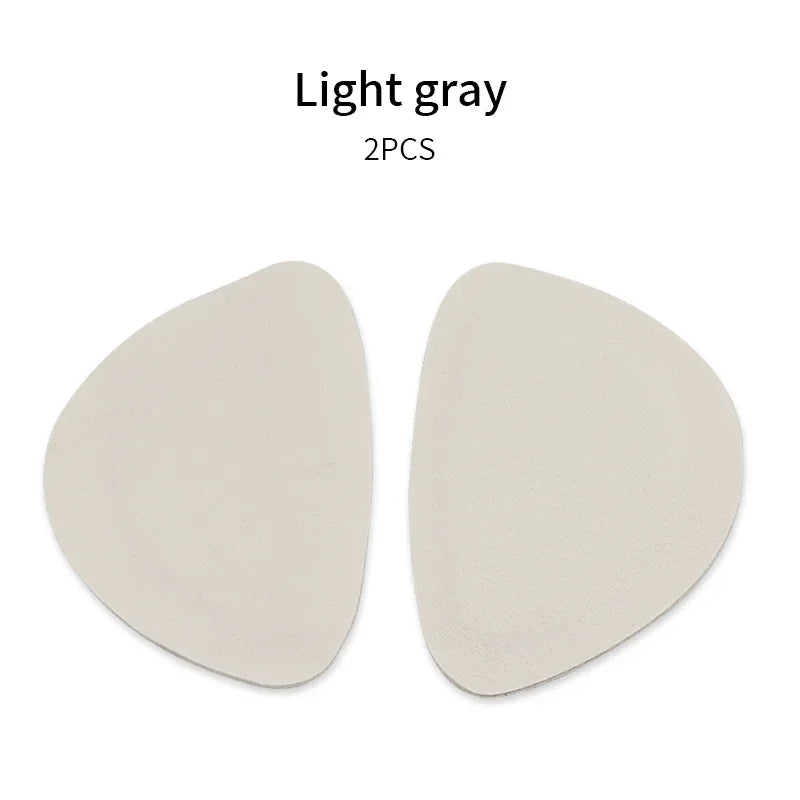 Aramnew SneakerCare Heel Patches. Comfortable, discreet and easy to apply — the perfect solution for worn or damaged heels.l