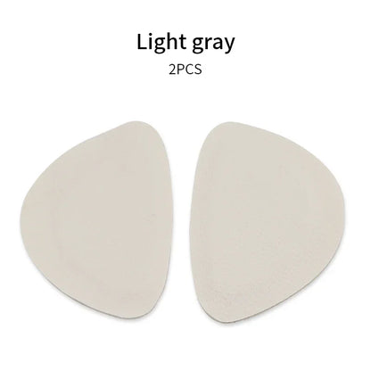 Aramnew SneakerCare Heel Patches. Comfortable, discreet and easy to apply — the perfect solution for worn or damaged heels.l