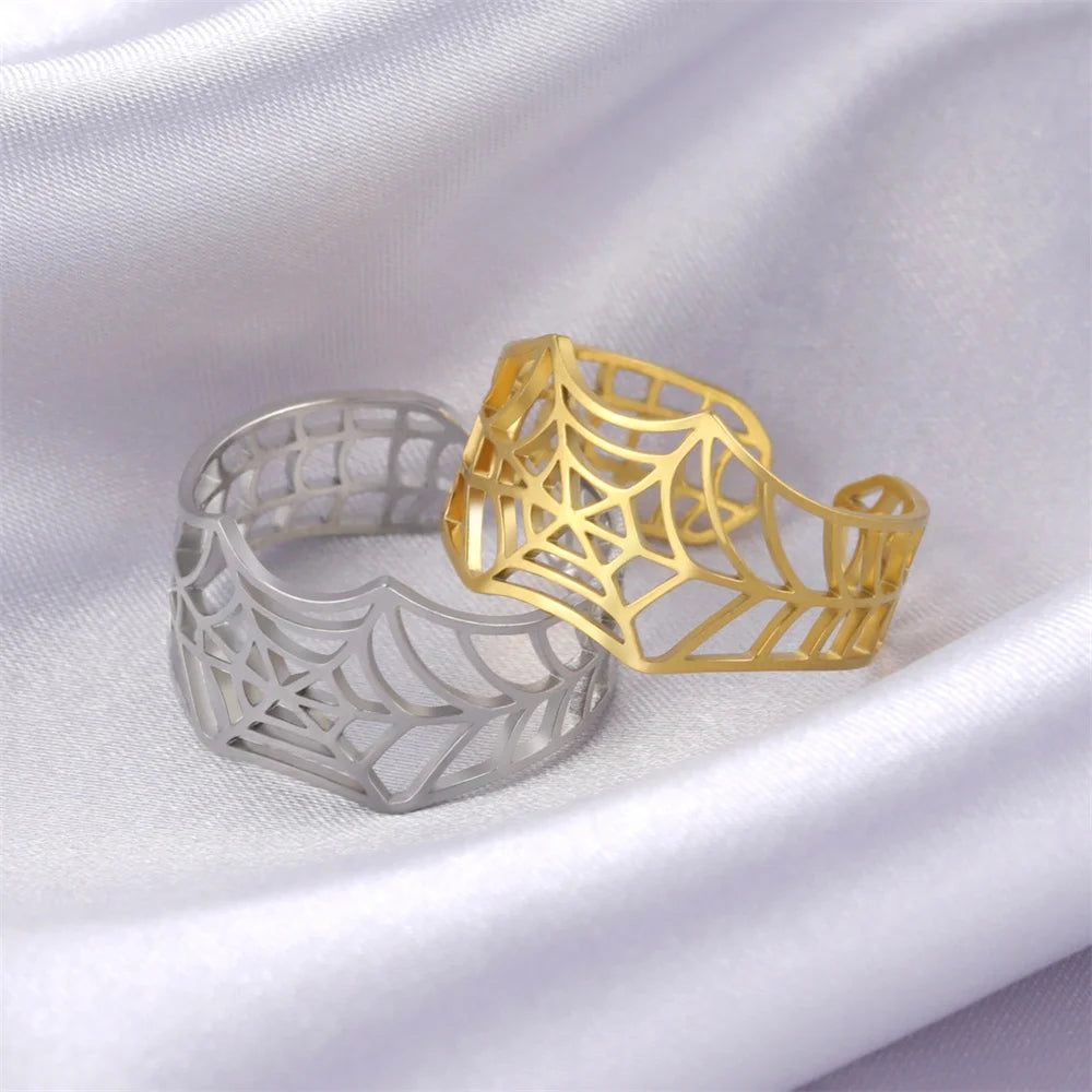 Wicked Spider Ring Make Halloween Your Statement.
