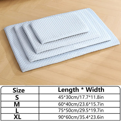 Aramnew IceCloud™ Pet Comfort Mat
Soft, washable and designed for refreshing everyday comfort.