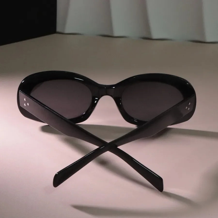 Luna Reflect Round Sunglasses Timeless style with a fearless shine.