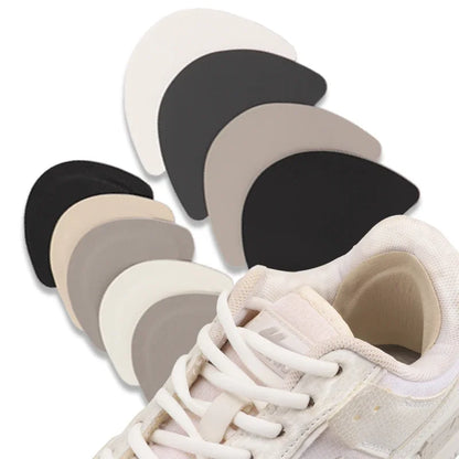 Aramnew SneakerCare Heel Patches. Comfortable, discreet and easy to apply — the perfect solution for worn or damaged heels.l