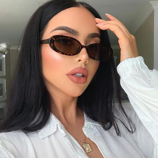 Mirror Muse Round Sunnies Bold looks, cool confidence.